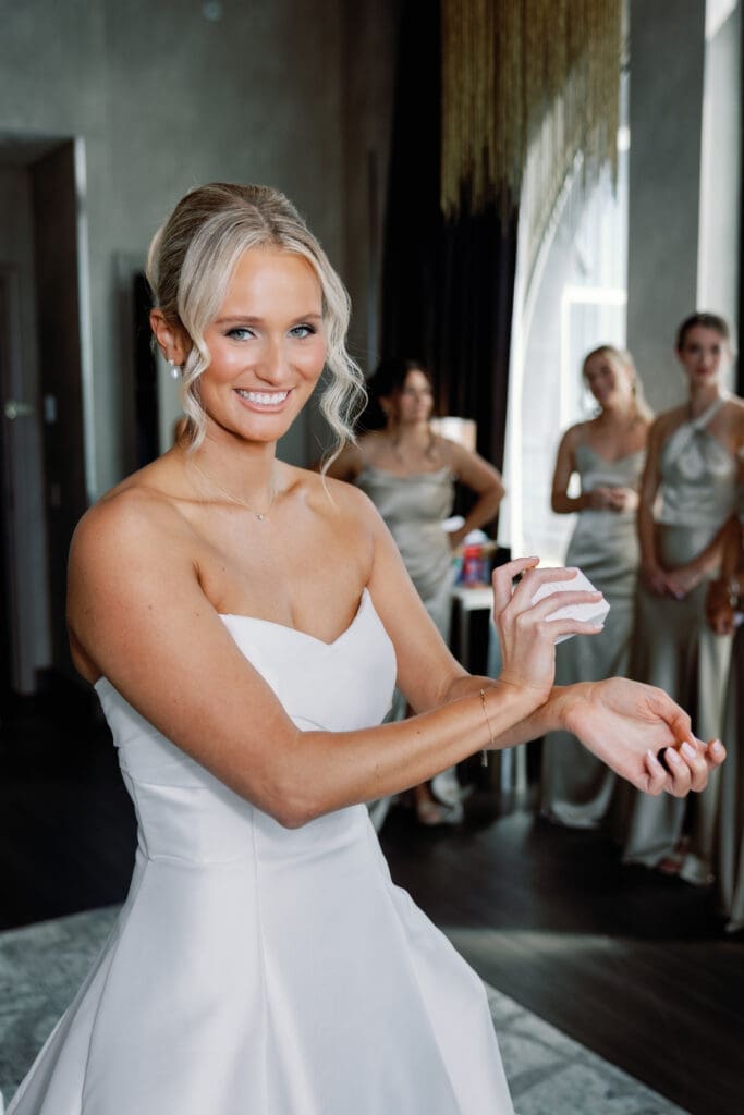 Renaissance Hotel Pittsburgh wedding photographer capturing bride getting ready in natural light